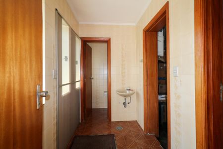 Casa à venda com 420m², 5 quartos e 8 vagas Casa à venda com 420m², 5 quartos e 8 vagasBanheiro da Área Gourmet