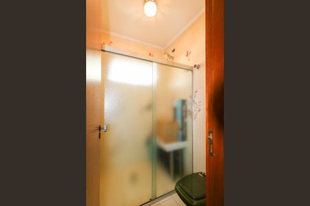 Casa à venda com 420m², 5 quartos e 8 vagas Casa à venda com 420m², 5 quartos e 8 vagasBanheiro da Suíte 4