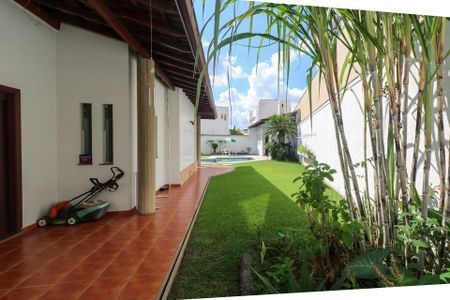 Casa à venda com 420m², 5 quartos e 8 vagas Casa à venda com 420m², 5 quartos e 8 vagasJardim