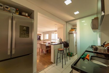 Apartamento para alugar com 109m², 3 quartos e 3 vagas Apartamento para alugar com 109m², 3 quartos e 3 vagasCozinha