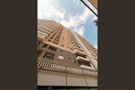 Apartamento para alugar com 109m², 3 quartos e 3 vagas Apartamento para alugar com 109m², 3 quartos e 3 vagasFachada