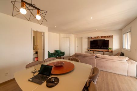 Apartamento para alugar com 109m², 3 quartos e 3 vagas Apartamento para alugar com 109m², 3 quartos e 3 vagasSala
