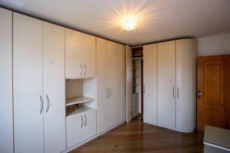 Apartamento à venda com 234m², 3 quartos e 2 vagasQuarto Suíte