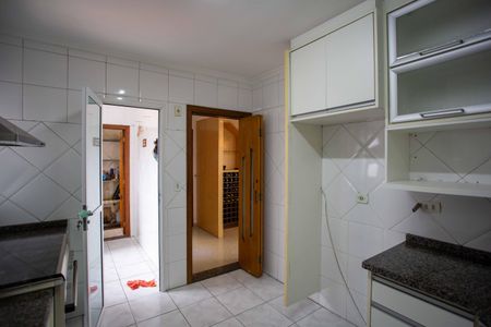 Apartamento à venda com 234m², 3 quartos e 2 vagasCozinha