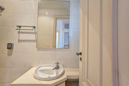 Apartamento para alugar com 170m², 3 quartos e 2 vagas Apartamento para alugar com 170m², 3 quartos e 2 vagasÁrea de serviço