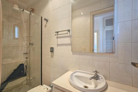 Apartamento para alugar com 170m², 3 quartos e 2 vagas Apartamento para alugar com 170m², 3 quartos e 2 vagasÁrea de serviço