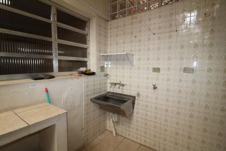 Casa à venda com 112m², 2 quartos e 1 vagaÁrea de Serviço