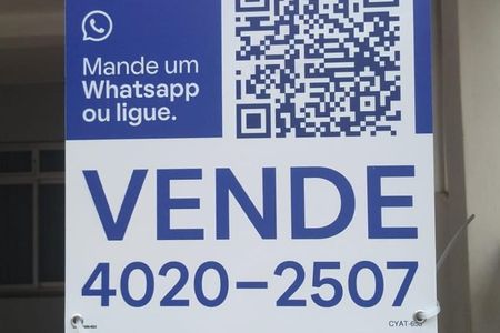 Casa à venda com 112m², 2 quartos e 1 vagaFachada