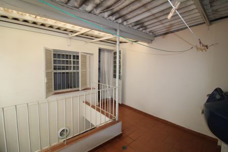 Casa à venda com 112m², 2 quartos e 1 vagaÁrea de Serviço