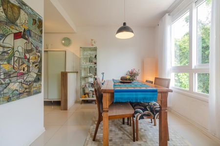 Casa de condomínio à venda com 130m², 2 quartos e 2 vagas Casa de condomínio à venda com 130m², 2 quartos e 2 vagasSala