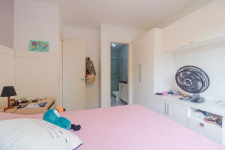 Casa de condomínio à venda com 130m², 2 quartos e 2 vagas Casa de condomínio à venda com 130m², 2 quartos e 2 vagasQuarto 1