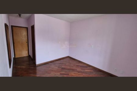 Casa à venda com 118m², 3 quartos e 2 vagas