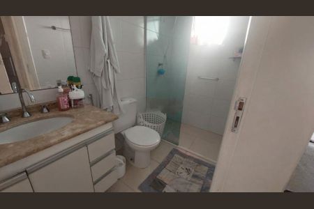 Casa à venda com 184m², 3 quartos e 3 vagas