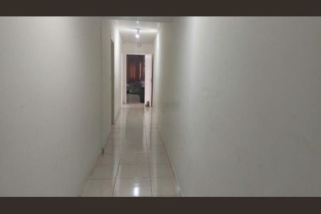 Casa à venda com 184m², 3 quartos e 3 vagas