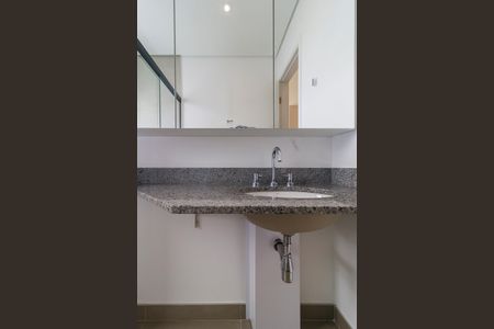 Apartamento à venda com 186m², 3 quartos e 3 vagas Apartamento à venda com 186m², 3 quartos e 3 vagasSuíte Principal - Banheiro 2