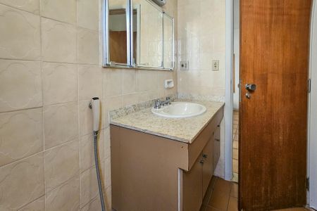 Apartamento para alugar com 156m², 3 quartos e 3 vagas Apartamento para alugar com 156m², 3 quartos e 3 vagasBanheiro da Suíte