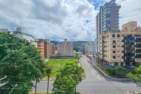 Apartamento para alugar com 156m², 3 quartos e 3 vagas Apartamento para alugar com 156m², 3 quartos e 3 vagasVista