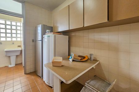 Apartamento para alugar com 156m², 3 quartos e 3 vagas Apartamento para alugar com 156m², 3 quartos e 3 vagasCozinha