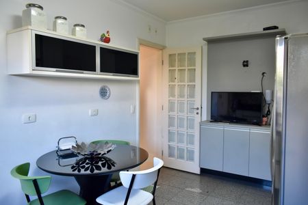 Apartamento à venda com 134m², 3 quartos e 1 vaga Apartamento à venda com 134m², 3 quartos e 1 vagaCozinha