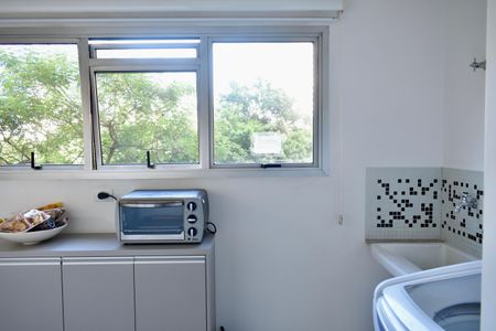 Apartamento à venda com 134m², 3 quartos e 1 vaga Apartamento à venda com 134m², 3 quartos e 1 vagaÁrea de Serviço