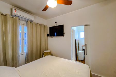 Casa à venda com 250m², 3 quartos e 2 vagas Suíte