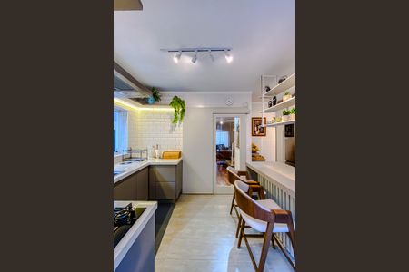 Casa à venda com 250m², 3 quartos e 2 vagasCozinha