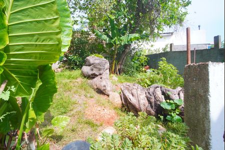 Casa para alugar com 300m², 4 quartos e 2 vagasQuintal