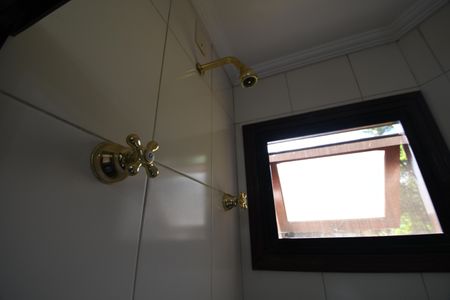 Casa de condomínio à venda com 420m², 4 quartos e 7 vagasSuíte Banheiro 3