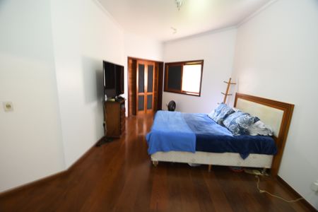 Casa de condomínio à venda com 420m², 4 quartos e 7 vagasQuarto Suíte 4