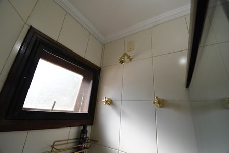 Casa de condomínio à venda com 420m², 4 quartos e 7 vagasSuíte Banheiro 4