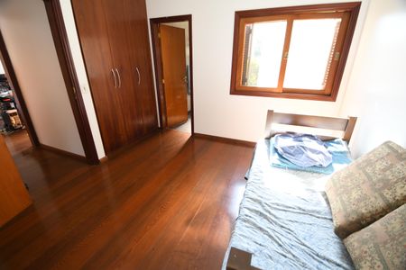 Casa de condomínio à venda com 420m², 4 quartos e 7 vagasQuarto Suíte 2