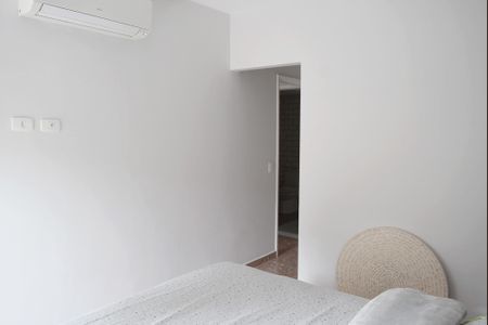 Apartamento à venda com 85m², 2 quartos e 2 vagasSuíte