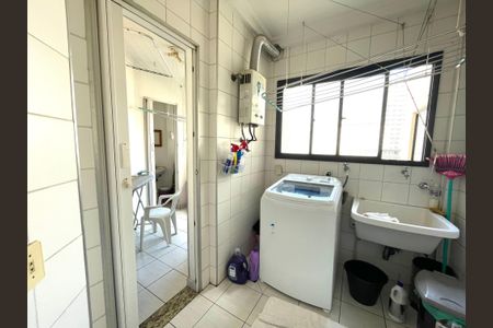 Apartamento à venda com 104m², 3 quartos e 2 vagasÁrea de Serviço