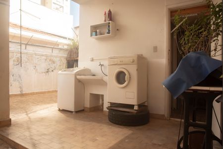 Casa à venda com 123m², 3 quartos e 2 vagasÁrea de Serviço