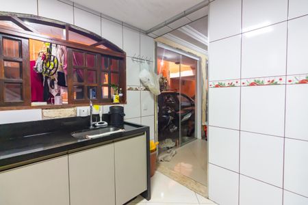 Casa à venda com 150m², 3 quartos e 3 vagas Casa à venda com 150m², 3 quartos e 3 vagasCozinha