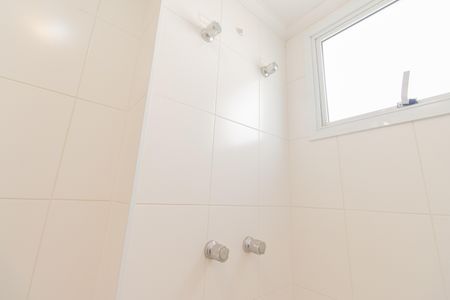 Apartamento à venda com 63m², 2 quartos e 1 vaga Apartamento à venda com 63m², 2 quartos e 1 vagaBanheiro