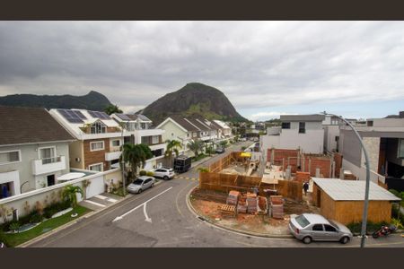 Casa de condomínio à venda com 420m², 5 quartos e 7 vagas Casa de condomínio à venda com 420m², 5 quartos e 7 vagasVista do Terraço