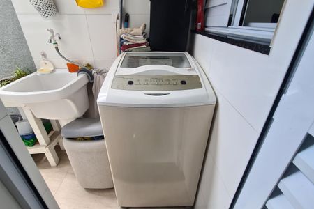 Apartamento à venda com 43m², 2 quartos e 1 vaga Apartamento à venda com 43m², 2 quartos e 1 vagaÁrea de Serviço