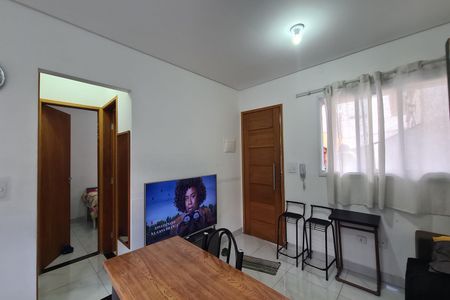 Apartamento à venda com 43m², 2 quartos e 1 vaga Apartamento à venda com 43m², 2 quartos e 1 vagaSala