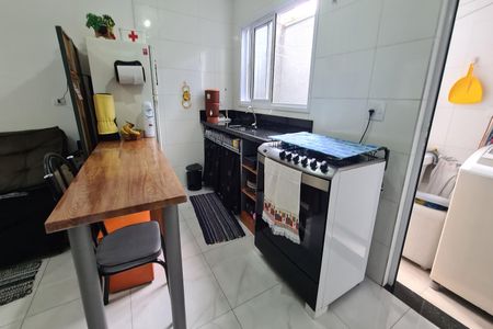 Apartamento à venda com 43m², 2 quartos e 1 vaga Apartamento à venda com 43m², 2 quartos e 1 vagaCozinha