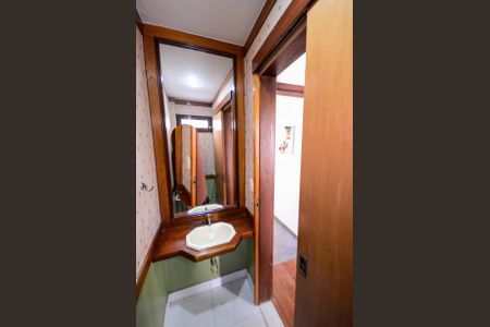 Casa à venda com 180m², 3 quartos e 1 vaga Casa à venda com 180m², 3 quartos e 1 vagaLavabo