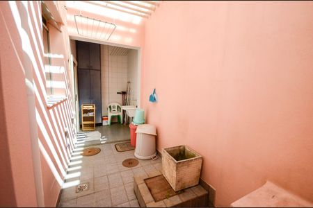 Casa à venda com 180m², 3 quartos e 1 vaga Casa à venda com 180m², 3 quartos e 1 vagaÁrea de Serviço