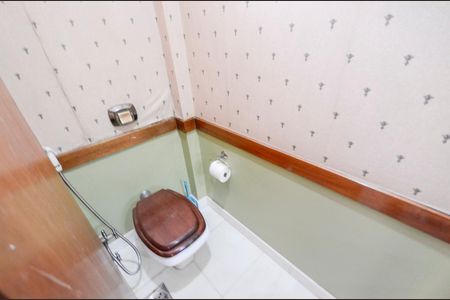 Casa à venda com 180m², 3 quartos e 1 vaga Casa à venda com 180m², 3 quartos e 1 vagaLavabo