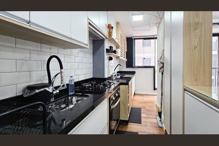 Apartamento à venda com 48m², 2 quartos e 1 vagaCozinha e área de serviço