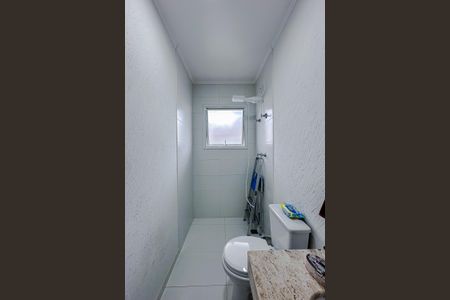 Casa de condomínio à venda com 200m², 3 quartos e 4 vagasBanheiro da Suíte