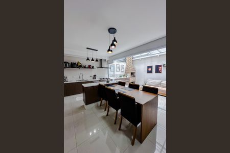 Casa de condomínio à venda com 200m², 3 quartos e 4 vagasCozinha