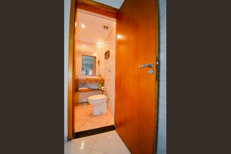 Casa à venda com 186m², 2 quartos e 3 vagasLavabo