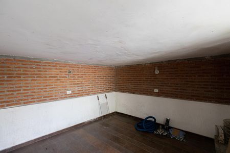 Casa à venda com 272m², 4 quartos e 2 vagasPorão