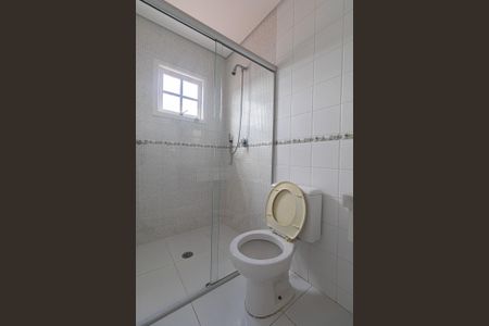 Casa à venda com 272m², 4 quartos e 2 vagasBanheiro Suíte 2