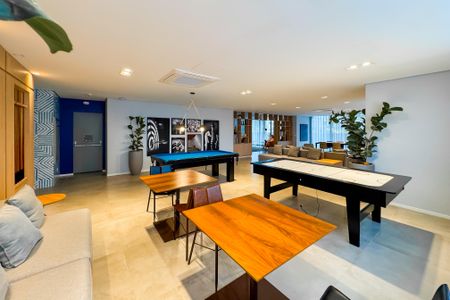 Apartamento à venda com 37m², 1 quarto e 1 vaga Apartamento à venda com 37m², 1 quarto e 1 vagaÁrea comum - Salão de jogos